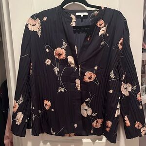 Vince textured floral top. Size large